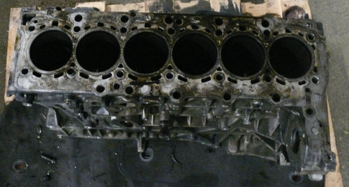 Leerer motorblock mit - motorblock,