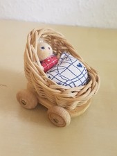 Retro vintage korb - korb, puppenwagen