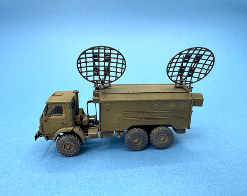 Panzer soviet kamaz 4310 - 1:72,