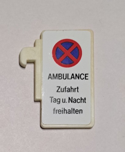 Playmobil ambulance station - ambulance,
