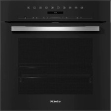 Miele Einbau-Elektro-Backofen mit Dampfga DGC 7151