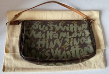 LOUIS VUITTON Pochette Accessoires Graffiti Khaki Stephen Sprouse Zust. Sehr Gut