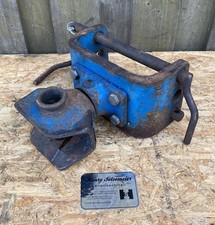 Original Ford Traktor Zugmaul 3910 4100 4000 4600 5600 4610 Anhängerkupplung