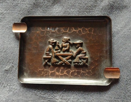 Metall aschenbecher frau - metall,