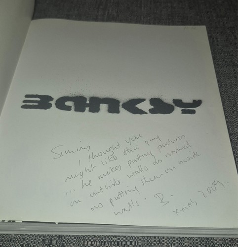 Handwritten message signed - message, by