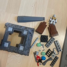 LEGO  8892 Piraka Outpost