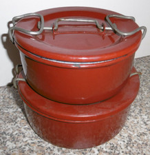 2x altes Kochgeschirr