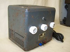 DDR Batterieladegerät 6V 12V Ladegerät, Gleichrichter, NVA Koffer Robur LO W50