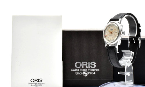 Near mint box oris - [near, crown
