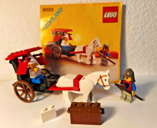 Lego 6023 maiden - lego, maiden's