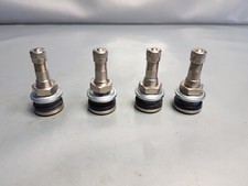 4x Hutchinson Ventile Felgenventil + Kappe Beadlockfelge LKW Traktor Bundeswehr