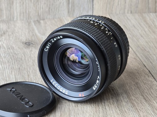 Carl zeiss distagon 8 - t*,