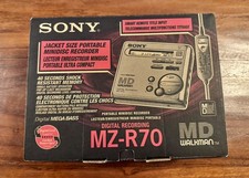 Sony MZ-R70 MiniDisc Recorder