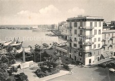 Anzio Monumento ai Caduti e Porto