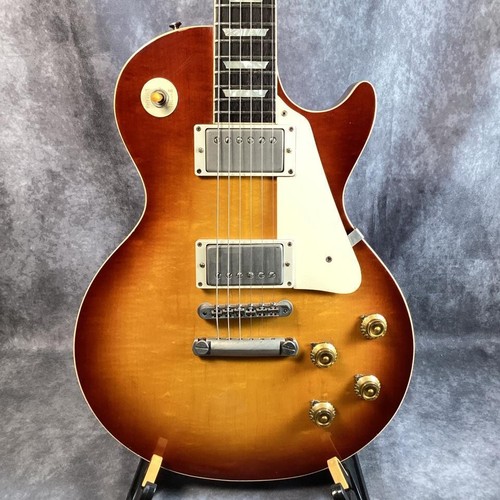 Tokai 120 sunburst made - sunburst,