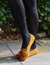 Minnetonka Ballerina gr 11 44