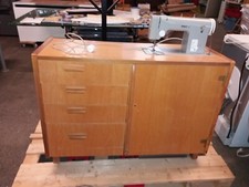 versenkbare Nähmaschine Pfaff 80 mit Schrank Fußantrieb und elektrisch