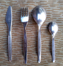 NVA Besteck Essbesteck 4 teilig gest.NVA Grenztruppen Fallschirmjäger Armee DDR