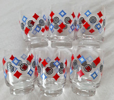 6 hübsche Schnapsgläser