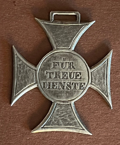 Altes kreuz für treue - treue, dienste