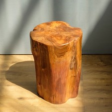 Holz Beistell-Hocker aus