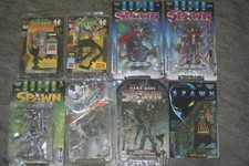 8 Spawn Action-Figuren ovp im Blister auf Karton aus verschiedenen Serien