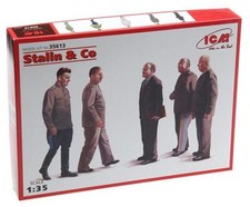 WWII Stalin & Co 1:35 ICM
