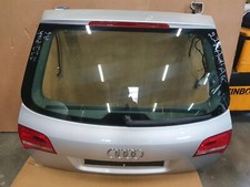 211* Audi A6 4F Facelift Heckklappe Schloss Scheibe Silber F:X7W