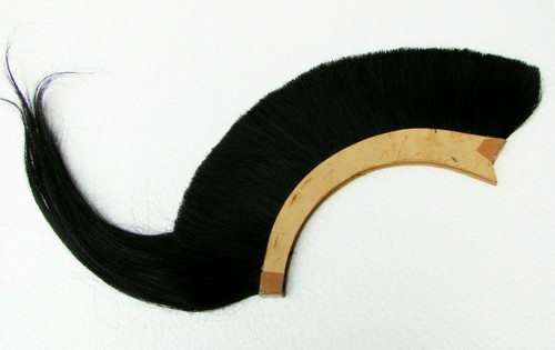 Black plume crest brush - crest,