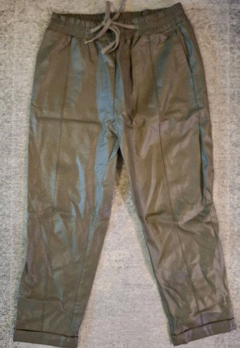 Lässige kunstlederhose - kunstlederhose, v