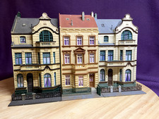 Kibri drei Stadthäuser gebaut