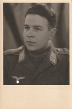 Foto AK 2 WK Junger Soldat