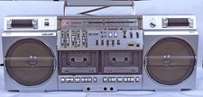 Sharp GF-575 boombox