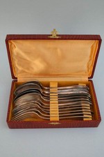 Versilberte Löffel + Gabeln