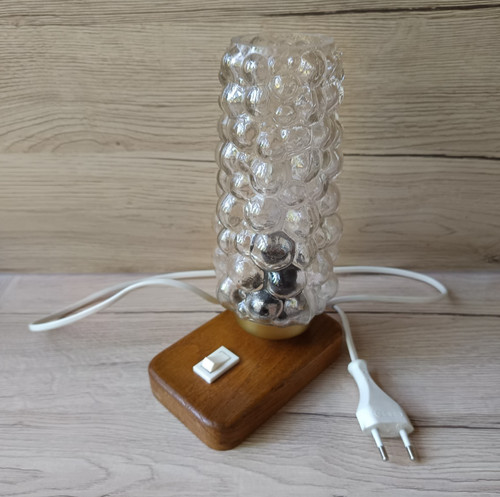 Schöne alte nachttischlampe - alte,