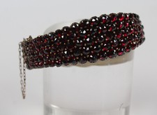 Großer alter Armreif mit