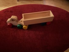 Holzfahrzeuge Laster mit