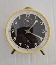 Wecker Original 50er Jahre  Nachttisch Wecker Leuchtende Zeiger Zahlen  Aufzieh.