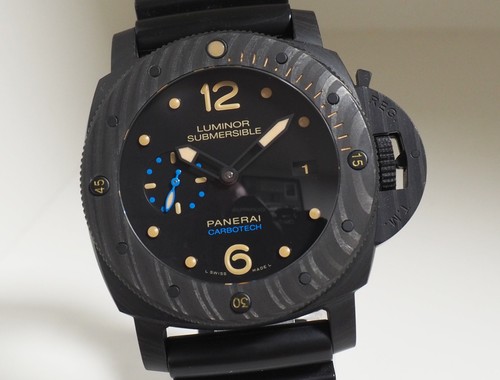 Panerai submersible carbotech - panerai,