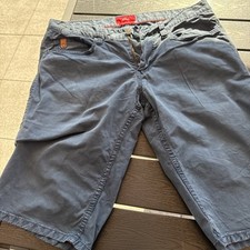 S Oliver Bermuda Kurze Hose Größe 31