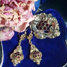 Antik Biedermeier Granat