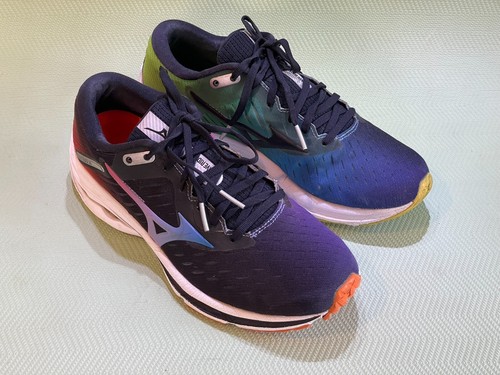 Mizuno wave rider mismatch - mizuno,