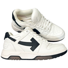 Off White Schuhe Out of Office