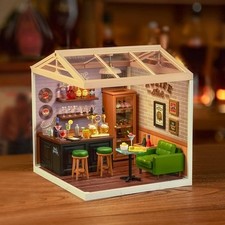 Rolie DIY Bar Miniaturhaus Puppenhaus Modell LED minhouse Spielzeug Geschenk