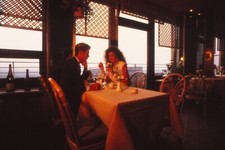 Dia Model hübsche Frau Fotograf Jochen Harder 1980er gerahmt 35mm jw2/36-35-2-1