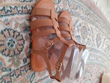 NEU! UGG Sandalen, Leder, Cognac, Größe 38