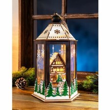 Holz-Laterne, Winterszene mit