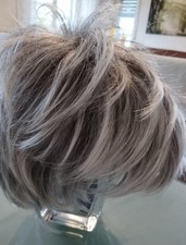 Damen Kunsthaar Perücke in Grausilberschwarz Melange