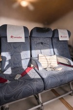 Original Flugzeugsitzbank aus