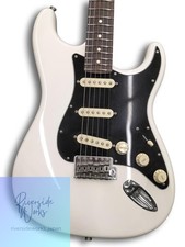 FENDER AMERICAN PERFORMER